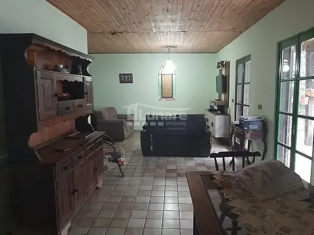Casa com 558m² 3 quartos e 2 banheiros, à venda, no bairro Vila Santana em Mogi das Cruzes