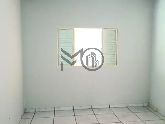 Casa com 200m² 2 quartos e 2 banheiros, à venda, no bairro Morada da Serra em Cuiabá