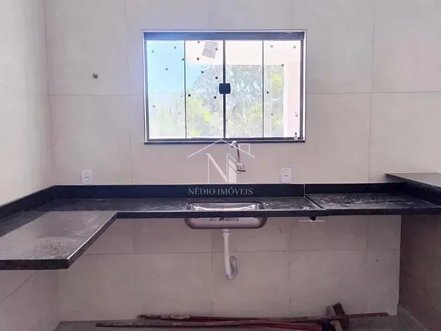 Casa com 525m² 3 quartos e 1 banheiro, à venda, no bairro Balneário Bambuí (Ponta Negra) em Maricá