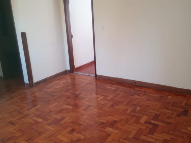 Casa com 80m² 2 quartos e 1 banheiro, para alugar, no bairro Jardim da Glória em São Paulo