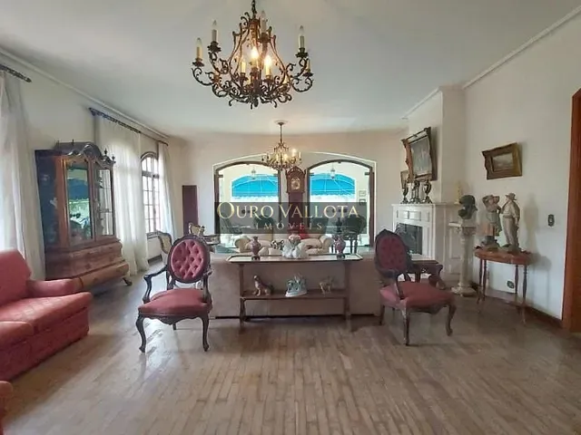 Casa com 1017m² 5 quartos e 5 banheiros, à venda, no bairro Morumbi em São Paulo