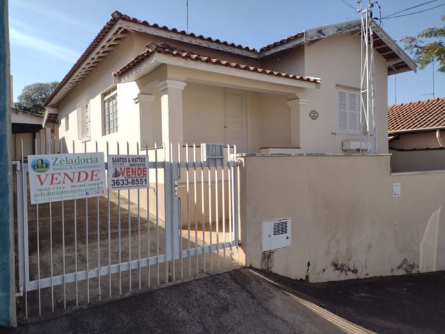 Casa com 286m² 2 quartos e 2 banheiros, à venda, no bairro São Lázaro em São João da Boa Vista