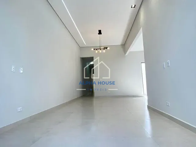 Casa com 125m² 2 quartos e 2 banheiros, à venda, no bairro Residencial e Comercial Cidade Jardim em Pindamonhangaba