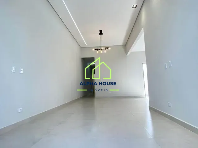 Casa com 125m² 2 quartos e 2 banheiros, à venda, no bairro Residencial e Comercial Cidade Jardim em Pindamonhangaba