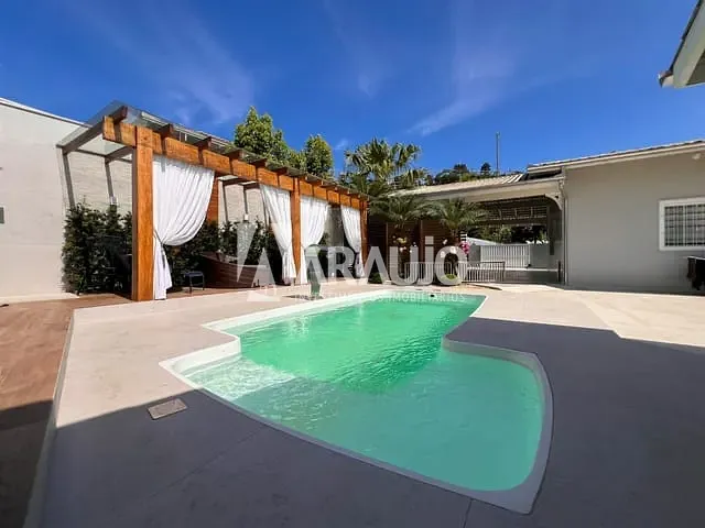 Casa com 577m² 3 quartos e 2 banheiros, à venda, no bairro Itaipava em Itajaí