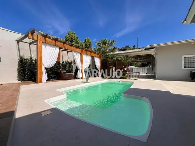 Casa com 577m² 3 quartos e 2 banheiros, à venda, no bairro Itaipava em Itajaí