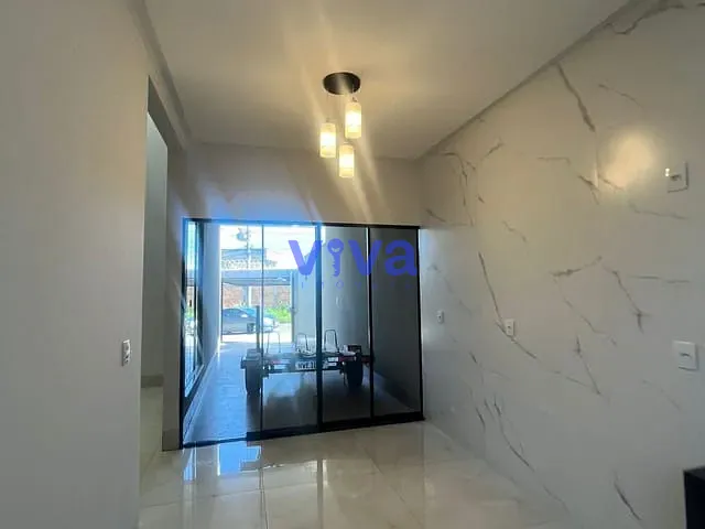 Casa com 165m² 3 quartos e 2 banheiros, à venda, no bairro Residencial Solar Central Park em Aparecida de Goiânia