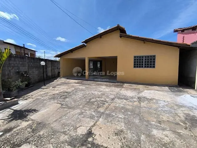 Casa com 184m² 3 quartos e 2 banheiros, à venda, no bairro Bela Vista em Teresina