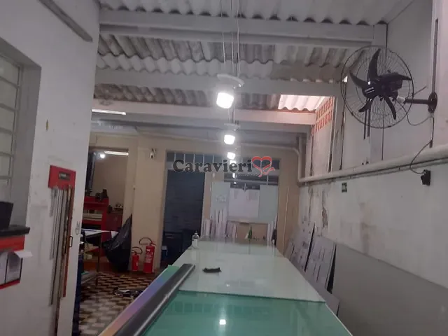 Sobrado com 210m² 5 quartos e 3 banheiros, à venda, no bairro Parque São Jorge em São Paulo