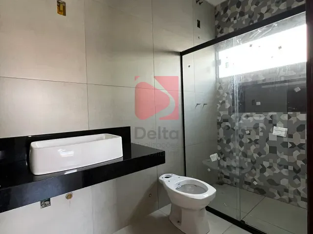 Casa 3 quartos e 2 banheiros, à venda, no bairro Jardim Itália em Pirassununga