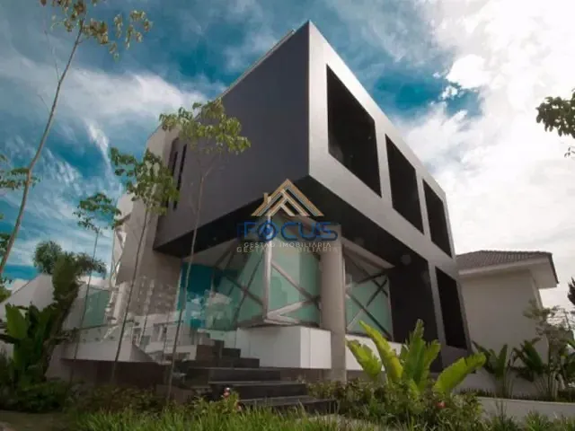 Casa com 450m² 5 quartos e 6 banheiros, à venda, no bairro Anhangabaú em Jundiaí