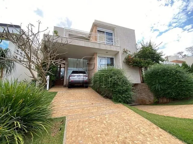 Casa com 360m² 5 quartos e 5 banheiros, à venda, no bairro Esperança em Londrina