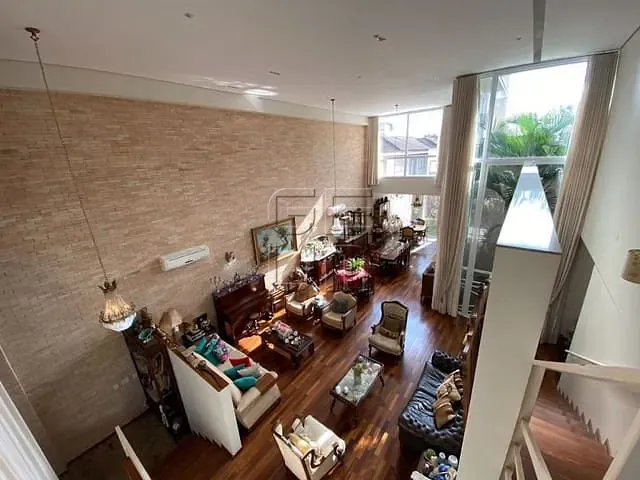 Casa com 360m² 5 quartos e 5 banheiros, à venda, no bairro Esperança em Londrina