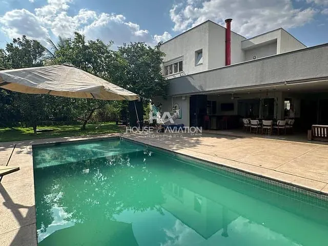 Casa com 1514m² 5 quartos e 6 banheiros, à venda, no bairro Residencial Aldeia do Vale em Goiânia