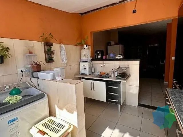Casa com 120m² 2 quartos e 1 banheiro, à venda, no bairro Jardim Santa Efigênia em Salto