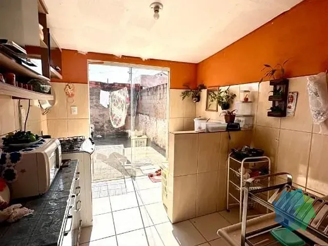 Casa com 120m² 2 quartos e 1 banheiro, à venda, no bairro Jardim Santa Efigênia em Salto