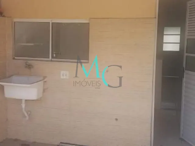 Casa 2 quartos e 1 banheiro, à venda, no bairro Guaratiba em Rio de Janeiro