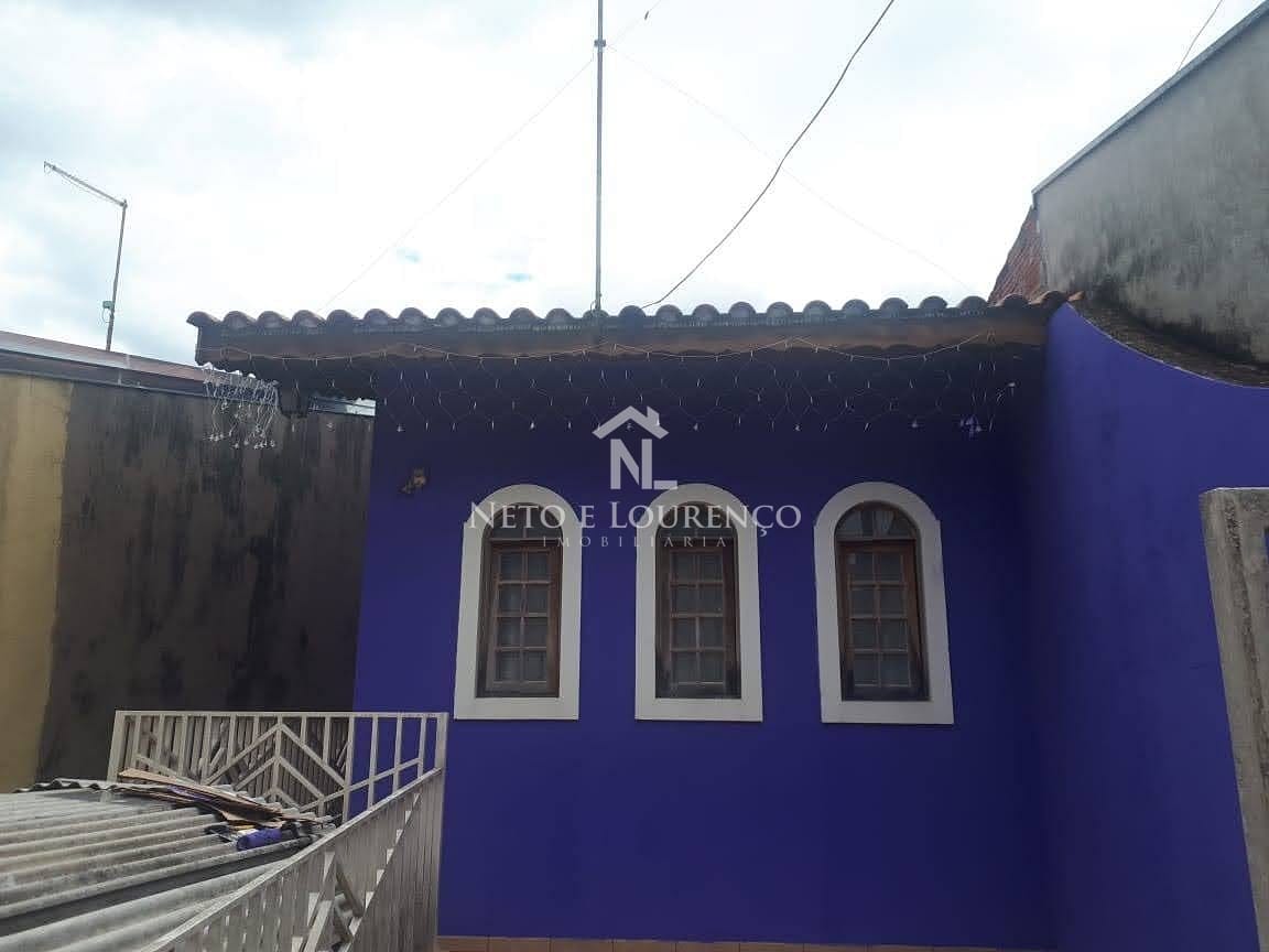 Casa à venda com 2 quartos, 100m² - Foto 13