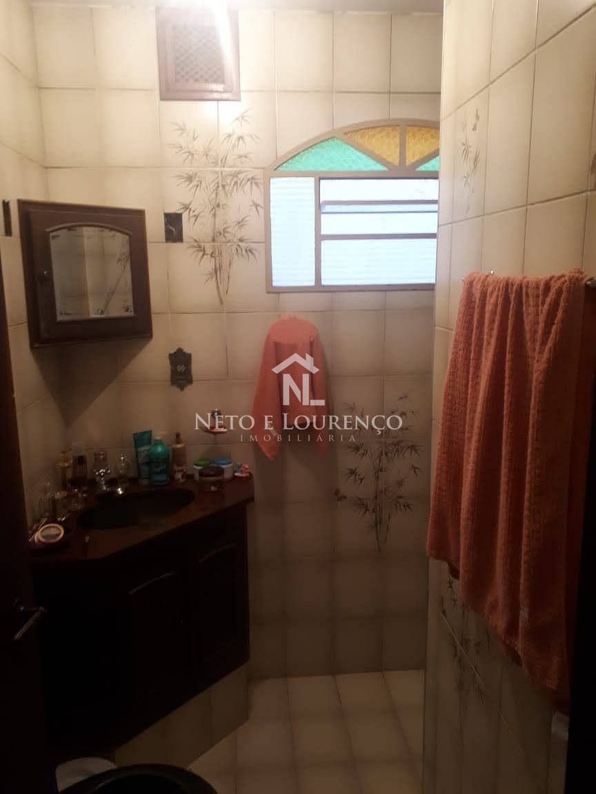 Casa à venda com 2 quartos, 100m² - Foto 8