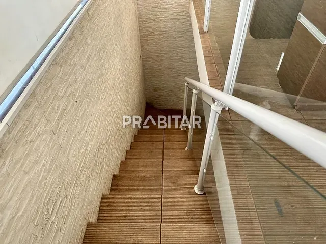 Casa com 550m² 5 quartos e 6 banheiros, à venda, no bairro Boaçava em São Paulo