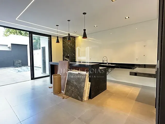Casa com 196m² 3 quartos e 4 banheiros, à venda, no bairro Residencial Vereda dos Buritis em Goiânia