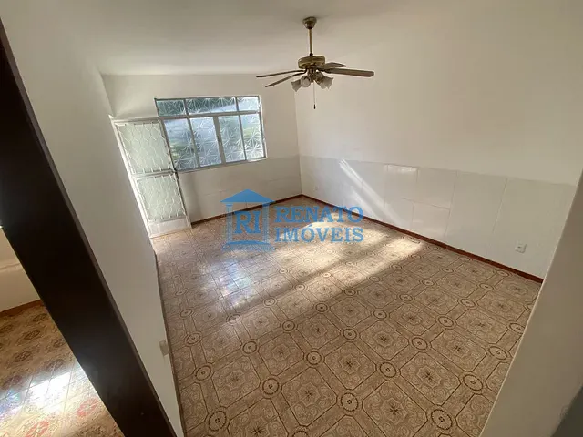 Casa 2 quartos e 1 banheiro, para alugar, no bairro Flamengo em Maricá