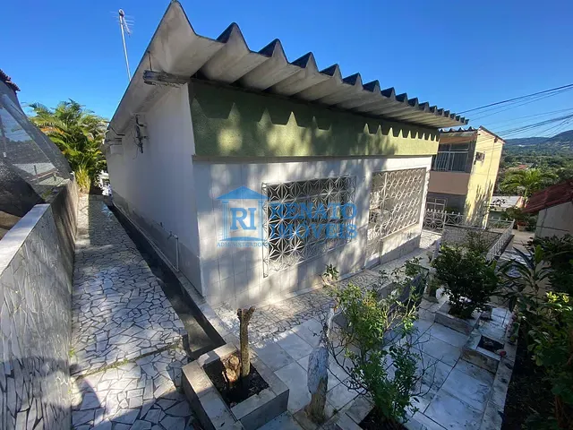 Casa 2 quartos e 1 banheiro, para alugar, no bairro Flamengo em Maricá