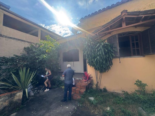 Casa 6 quartos e 2 banheiros, à venda, no bairro Minaslândia (P Maio) em Belo Horizonte