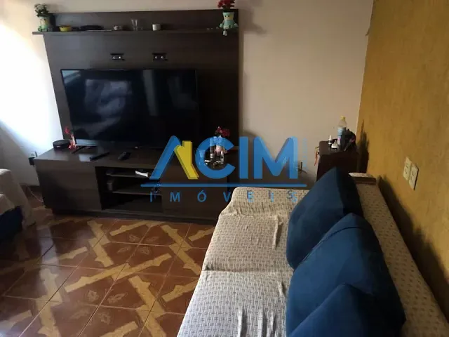 Casa com 250m² 4 quartos e 2 banheiros, à venda, no bairro Vila Sete De Setembro em Jaguariúna
