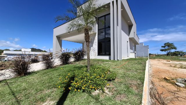 Casa com 360m² 3 quartos e 3 banheiros, à venda, no bairro São José do Imbassaí em Maricá