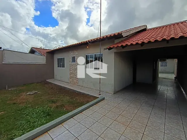 Casa com 97m² 2 quartos e 1 banheiro, à venda, no bairro Jardim do Lago em Rolândia