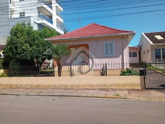 Casa 3 quartos e 1 banheiro, para alugar, no bairro Languiru em Teutônia