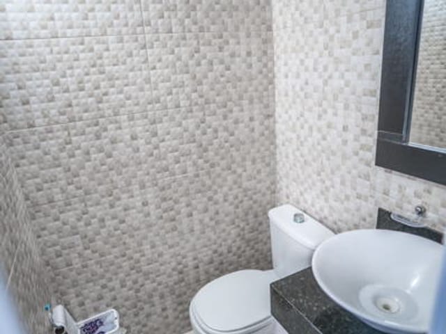 Casa com 600m², à venda, no bairro Balneário Pereque em Porto Belo