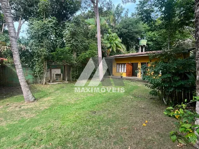 Casa com 692m² 3 quartos e 4 banheiros, à venda, no bairro Trancoso em Porto Seguro