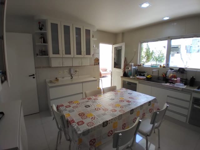 Casa 4 quartos e 4 banheiros, à venda, no bairro Taquara em Rio de Janeiro