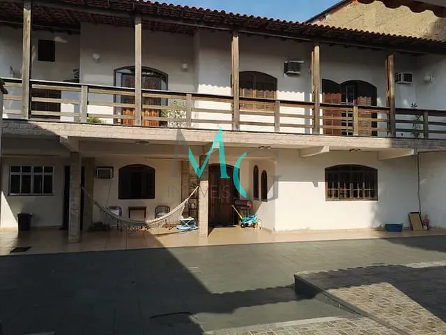 Casa com 660m² 4 quartos e 2 banheiros, à venda, no bairro Campo Grande em Rio de Janeiro
