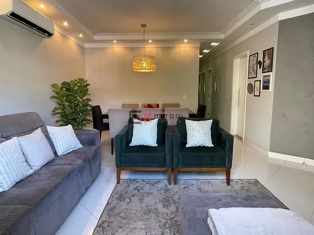 Casa 3 quartos e 2 banheiros, à venda, no bairro Conjunto Habitacional Santiago II em Londrina