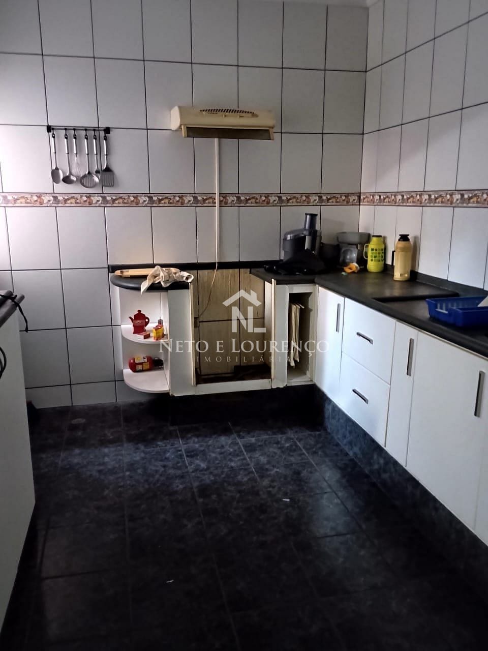 Casa à venda com 3 quartos, 230m² - Foto 6