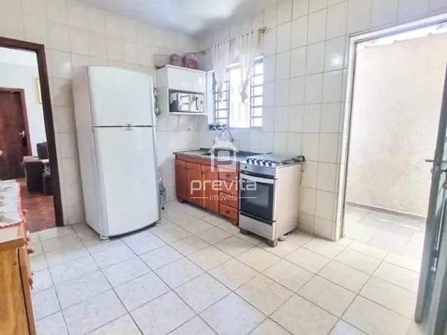 Casa com 125m² 2 quartos e 1 banheiro, à venda, no bairro Jardim Independência em Taubaté