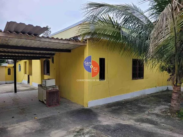 Casa com 360m² 2 quartos e 2 banheiros, à venda, no bairro Jardim da Paz (Praia de Mauá) em Magé