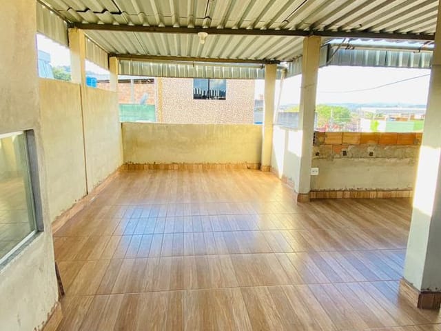 Casa 2 quartos e 2 banheiros, à venda, no bairro Novo Tupi em Belo Horizonte