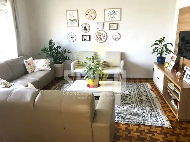 Casa com 363m² 3 quartos e 2 banheiros, à venda, no bairro Parque Paulistano em Bauru