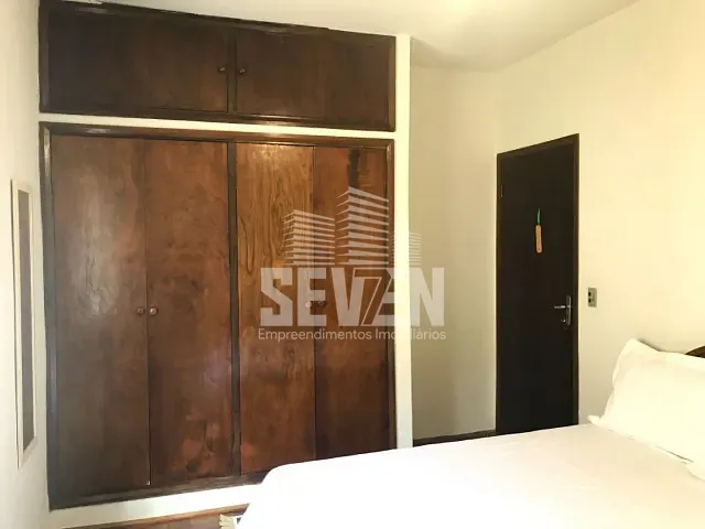 Casa com 363m² 3 quartos e 2 banheiros, à venda, no bairro Parque Paulistano em Bauru