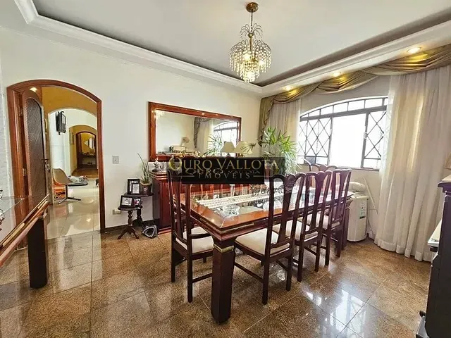 Casa com 375m² 3 quartos e 3 banheiros, à venda, no bairro Mirandópolis em São Paulo