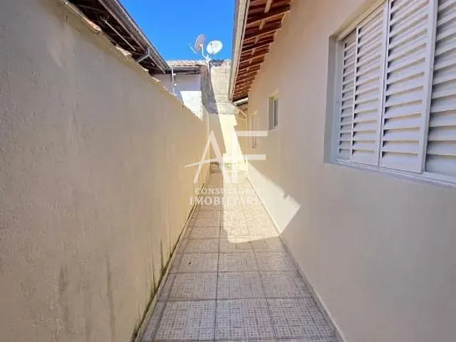 Casa com 12m² 2 quartos e 2 banheiros, à venda, no bairro Jardim Sandra Maria em Taubaté