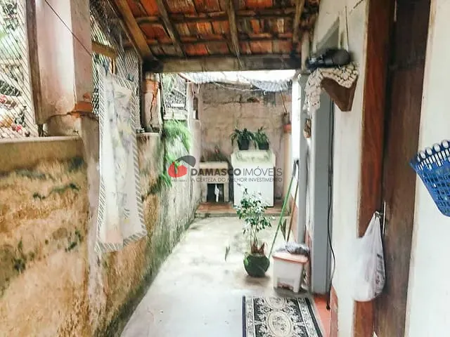 Casa com 500m² 2 quartos e 2 banheiros, à venda, no bairro Santa Maria em São Caetano do Sul