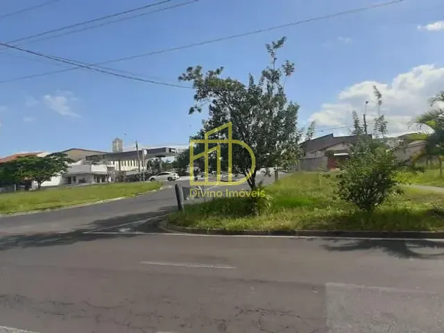 Casa com 200m² 2 quartos e 2 banheiros, à venda, no bairro Jardim Vera Cruz em Sorocaba