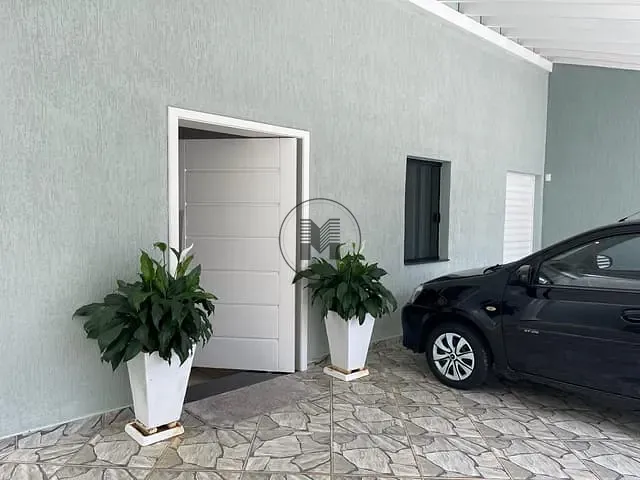 Casa com 300m² 3 quartos e 3 banheiros, à venda, no bairro Pedregulho em Guaratinguetá