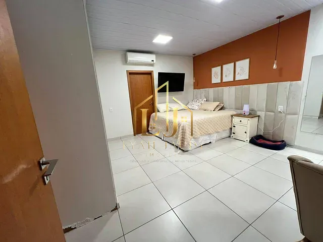 Casa com 200m² 3 quartos e 2 banheiros, à venda, no bairro Cristo Rei em Várzea Grande