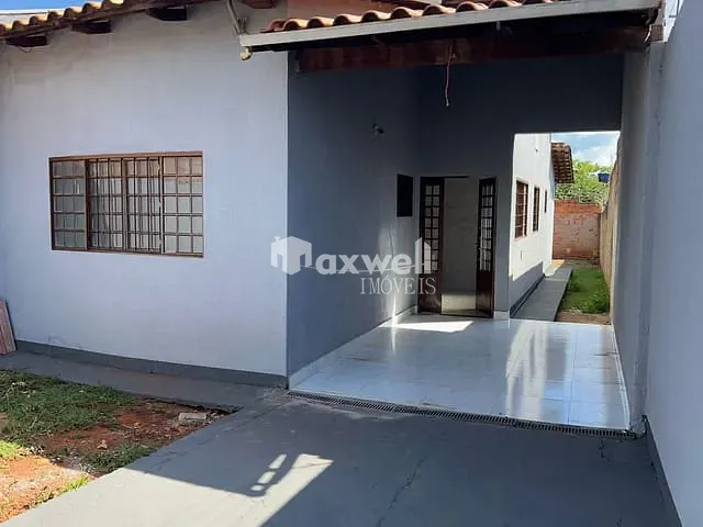 Casa com 200m² 2 quartos e 2 banheiros, à venda, no bairro Nova Olinda em Aparecida de Goiânia